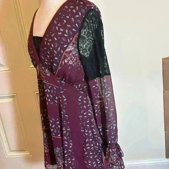 Romeo & Juliet floral dress size Large - Picture 2 of 11